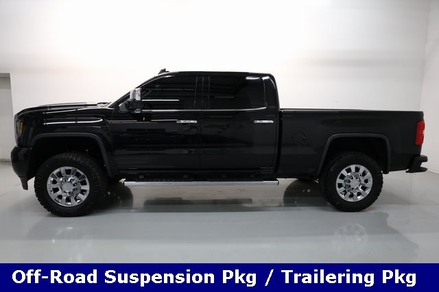 GMC Sierra 2500HD Vehicle Image 12