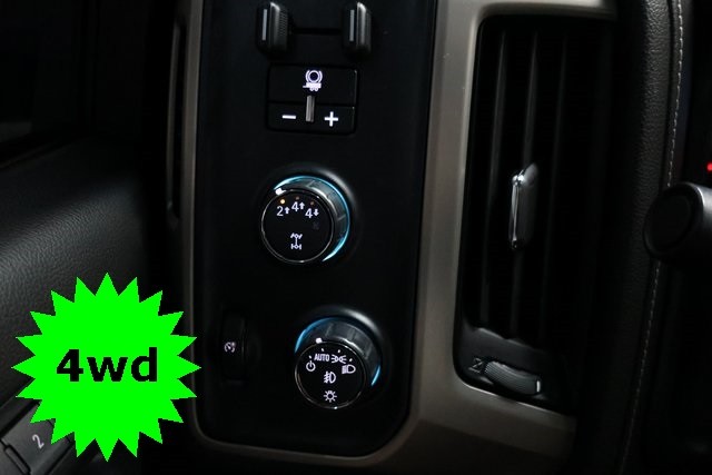 GMC Sierra 2500HD Vehicle Image 20