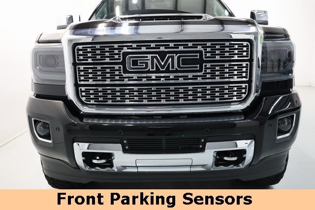 GMC Sierra 2500HD Vehicle Image 23