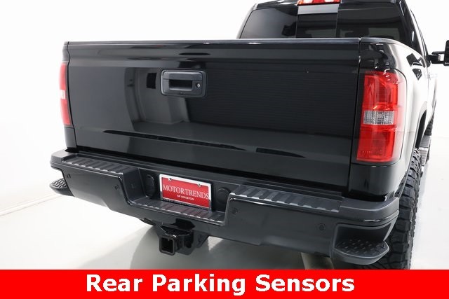 GMC Sierra 2500HD Vehicle Image 24