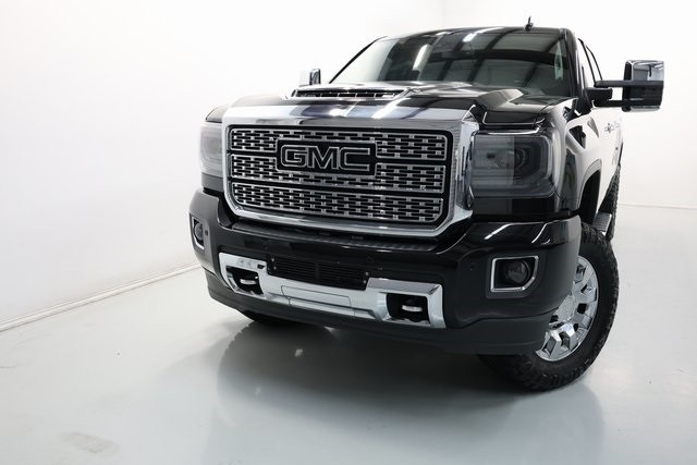 GMC Sierra 2500HD Vehicle Image 49