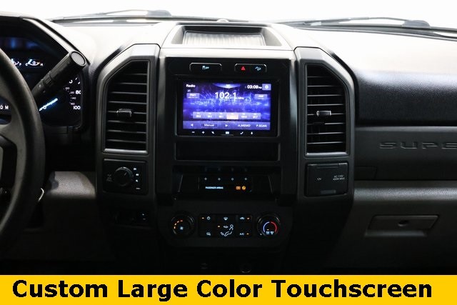 Ford Super Duty F-250 SRW Vehicle Image 08