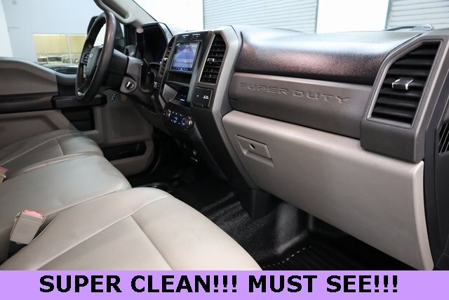 Ford Super Duty F-250 SRW Vehicle Image 14