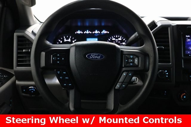 Ford Super Duty F-250 SRW Vehicle Image 24