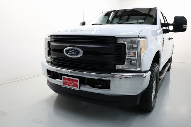 Ford Super Duty F-250 SRW Vehicle Image 39