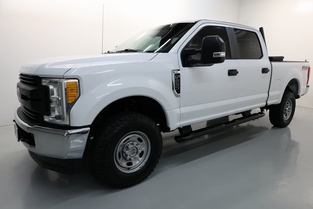 Ford Super Duty F-250 SRW Vehicle Image 46