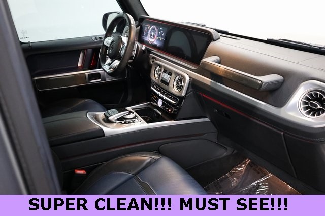 Mercedes-Benz G-Class Vehicle Image 18