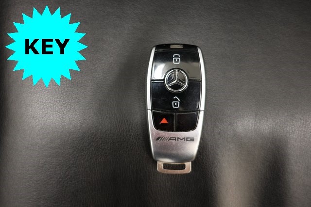 Mercedes-Benz G-Class Vehicle Image 49