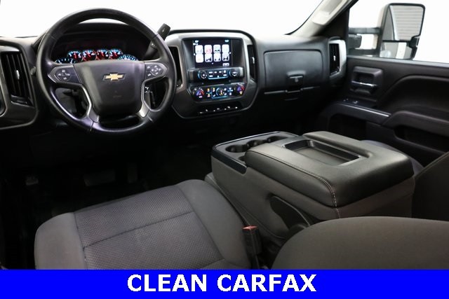 Chevrolet Silverado 3500HD Vehicle Image 09