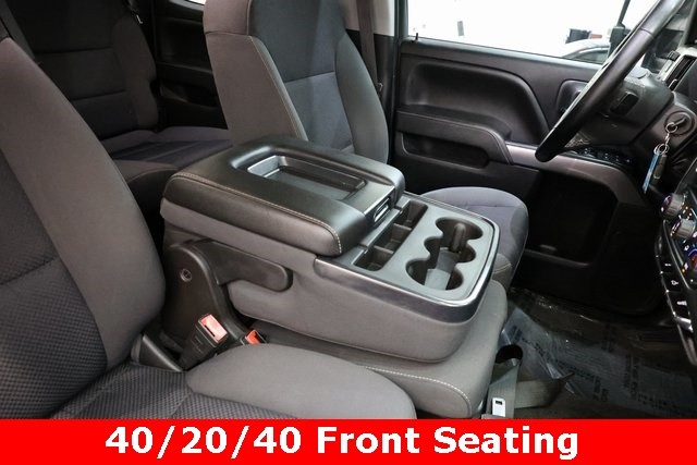 Chevrolet Silverado 3500HD Vehicle Image 13