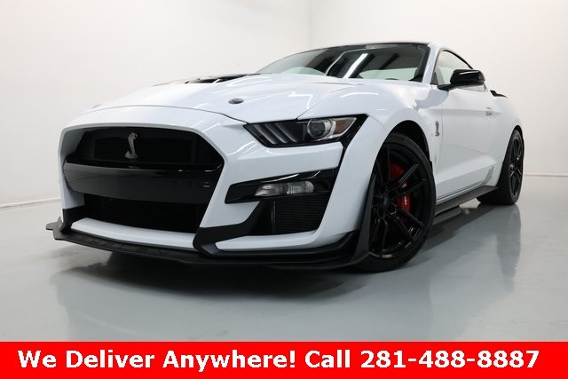 Ford Mustang Vehicle Image 02