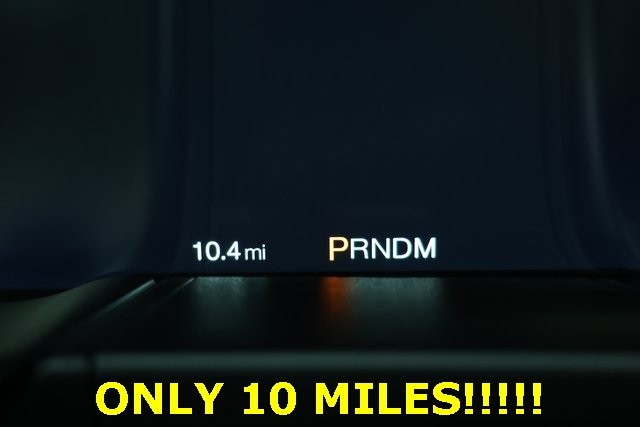 Ford Mustang Vehicle Image 06