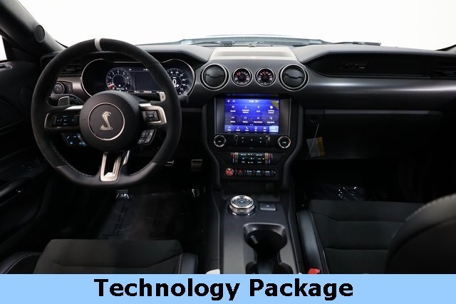 Ford Mustang Vehicle Image 11