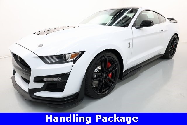 Ford Mustang Vehicle Image 12