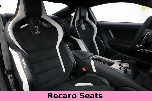 Ford Mustang Vehicle Image 15