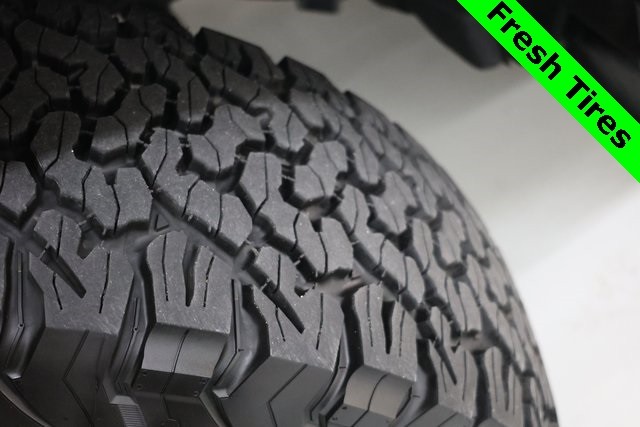 Ford Bronco Vehicle Image 05