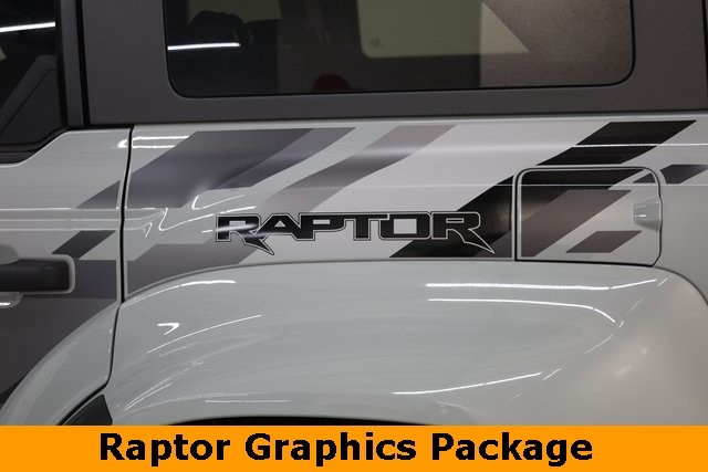 Ford Bronco Vehicle Image 13