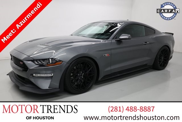 more details - ford mustang