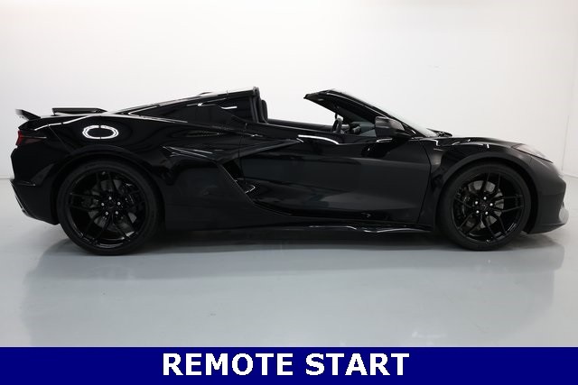 Chevrolet Corvette Vehicle Image 21