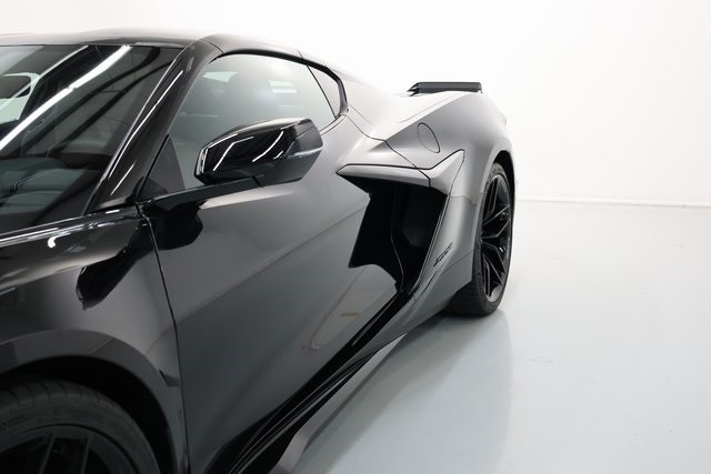 Chevrolet Corvette Vehicle Image 48