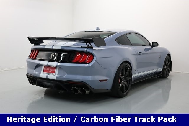 Ford Mustang Vehicle Image 03