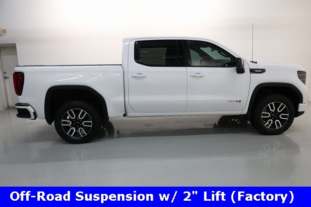 GMC Sierra 1500 Vehicle Image 11