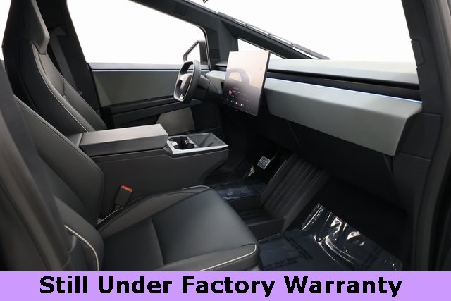 Tesla Cybertruck Vehicle Image 12