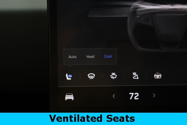 Tesla Cybertruck Vehicle Image 22