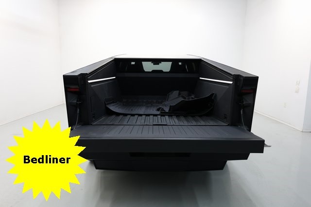 Tesla Cybertruck Vehicle Image 35