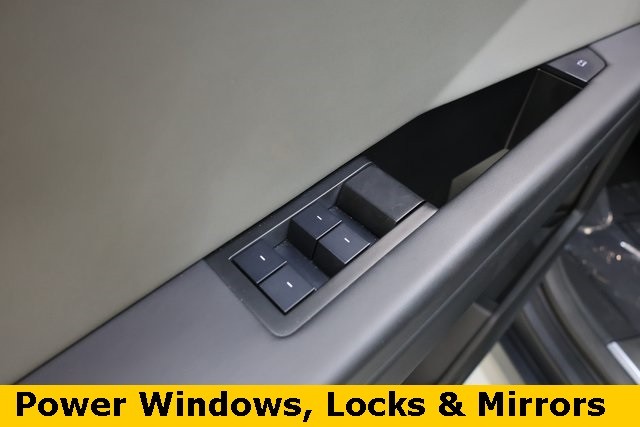 Tesla Cybertruck Vehicle Image 38