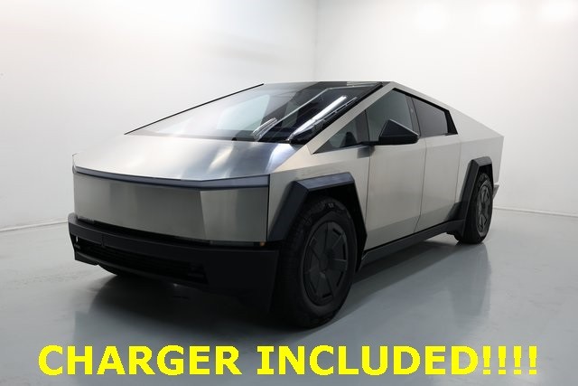 Tesla Cybertruck Vehicle Image 40