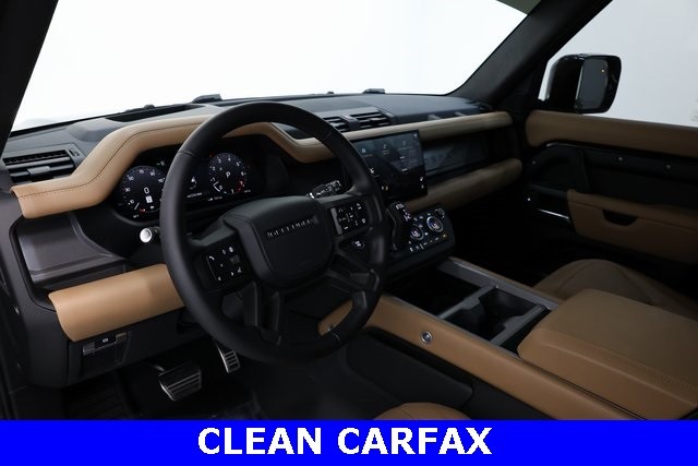 Land Rover Defender 110 Vehicle Image 08