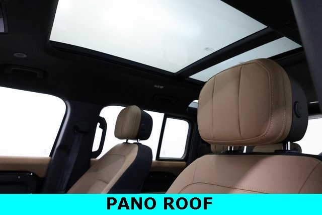 Land Rover Defender 110 Vehicle Image 21