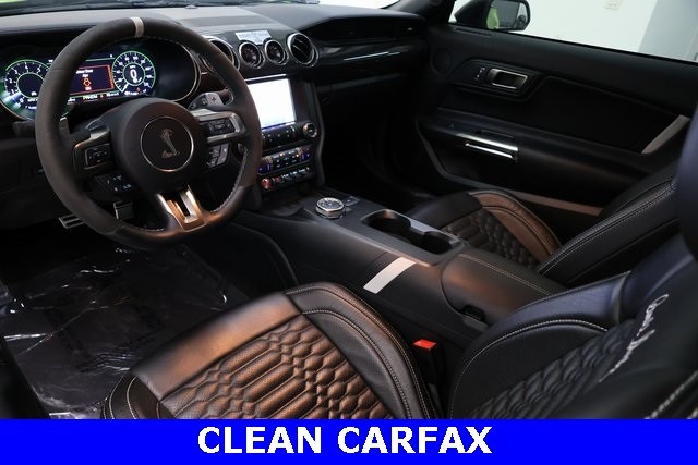 Ford Mustang Vehicle Image 12