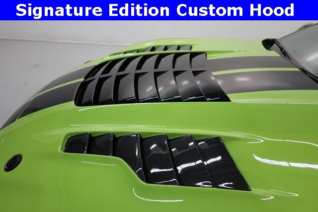 Ford Mustang Vehicle Image 14