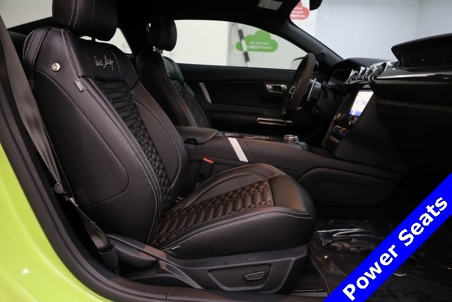 Ford Mustang Vehicle Image 36