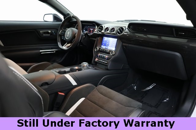 Ford Mustang Vehicle Image 19