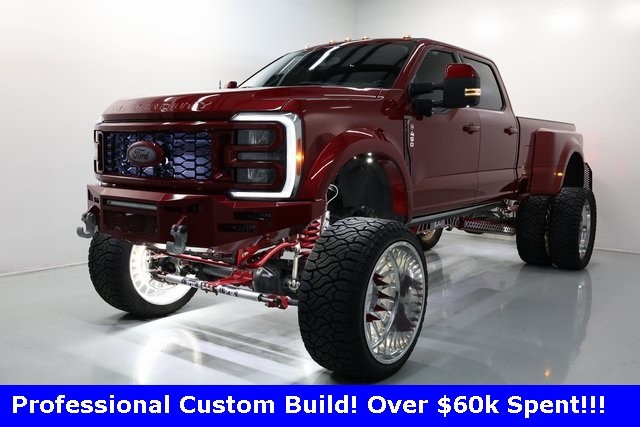 Ford Super Duty F-450 DRW Vehicle Image 03