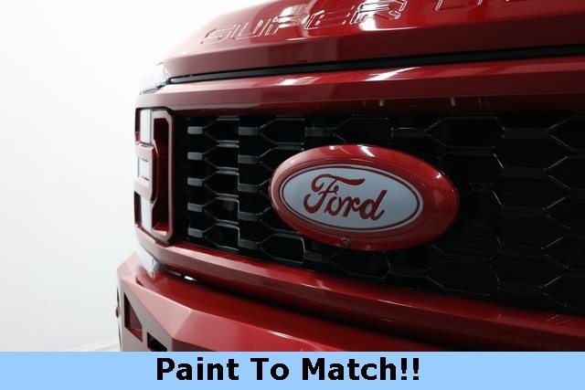 Ford Super Duty F-450 DRW Vehicle Image 17