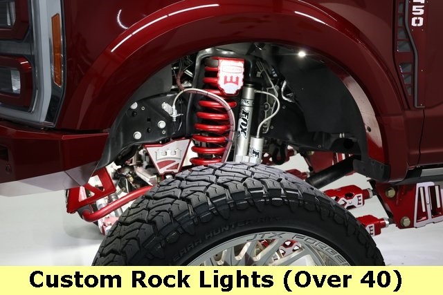 Ford Super Duty F-450 DRW Vehicle Image 20