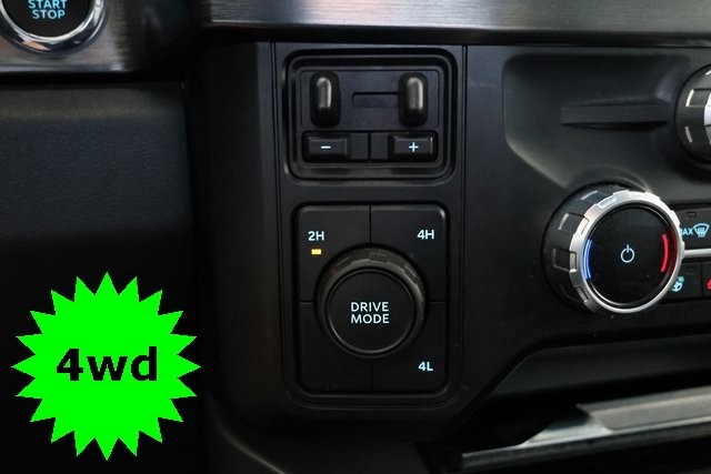 Ford Super Duty F-350 DRW Vehicle Image 20