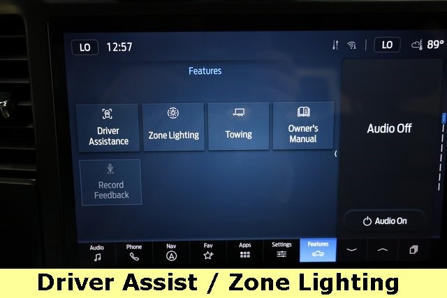 Ford Super Duty F-350 DRW Vehicle Image 25