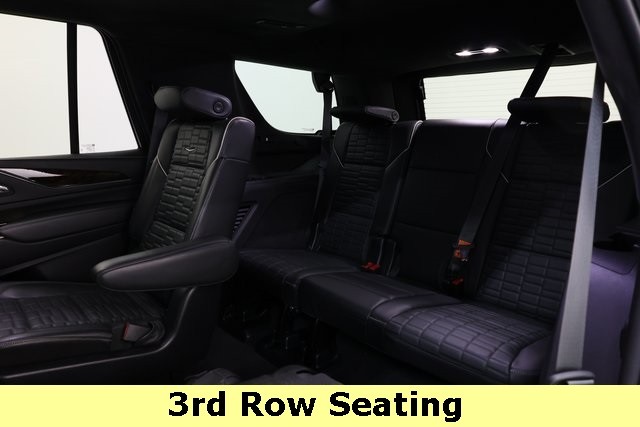 Cadillac Escalade Vehicle Image 13