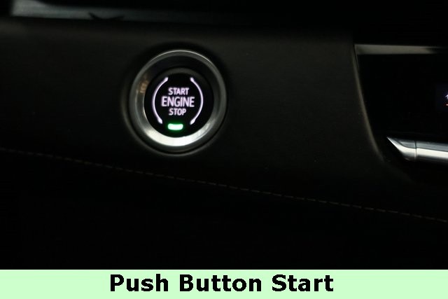 Cadillac Escalade Vehicle Image 22