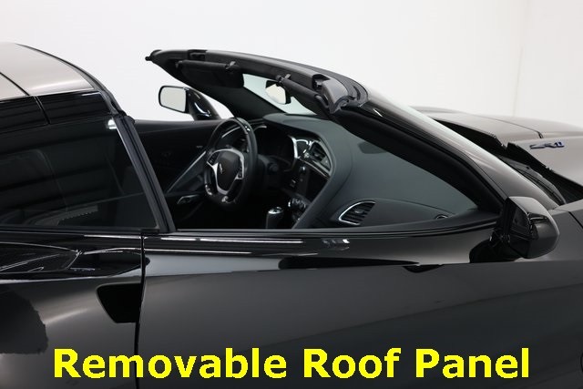 Chevrolet Corvette Vehicle Image 16