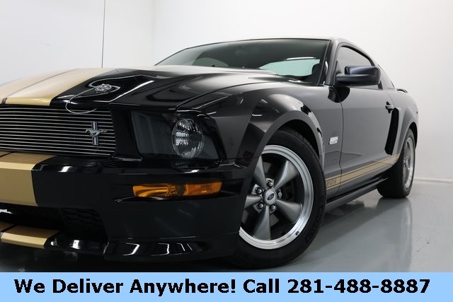 Ford Mustang Vehicle Image 02