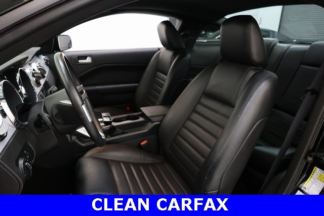 Ford Mustang Vehicle Image 10