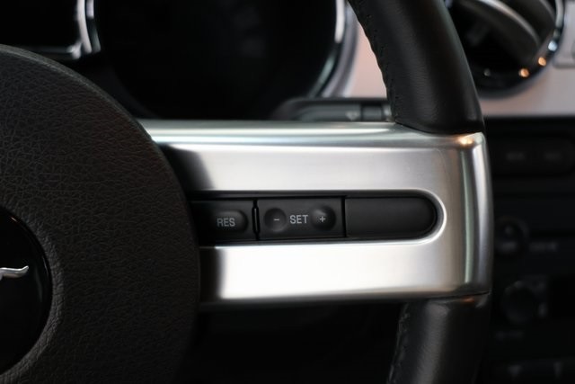 Ford Mustang Vehicle Image 28
