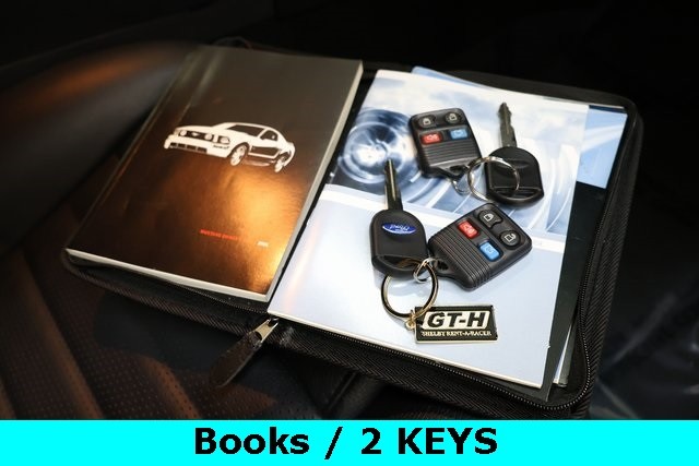 Ford Mustang Vehicle Image 35