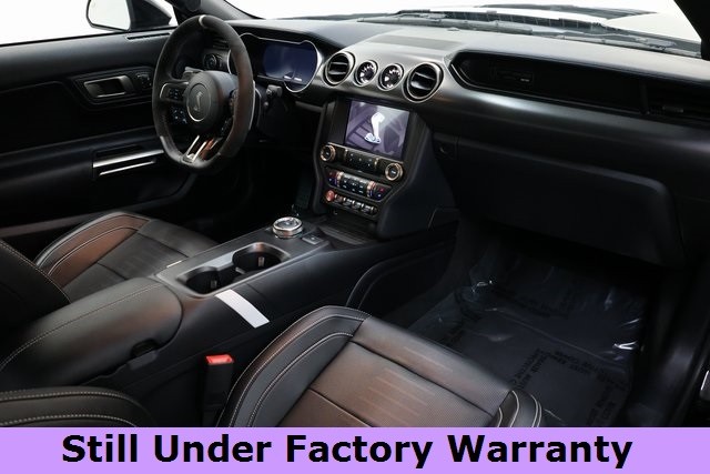 Ford Mustang Vehicle Image 17